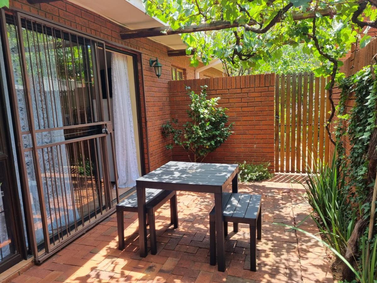 Camelia Guest House Bloemfontein Zewnętrze zdjęcie